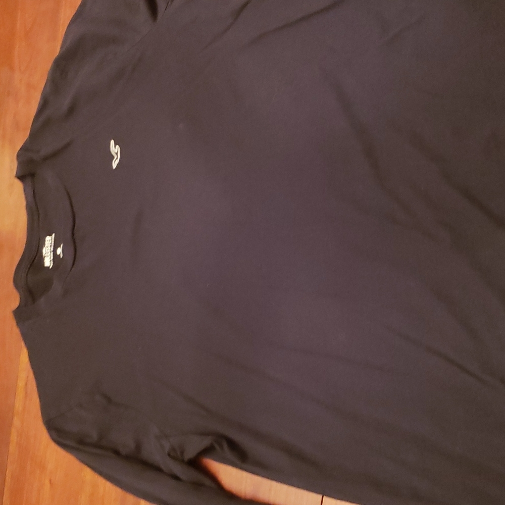 Long-sleeved shirt